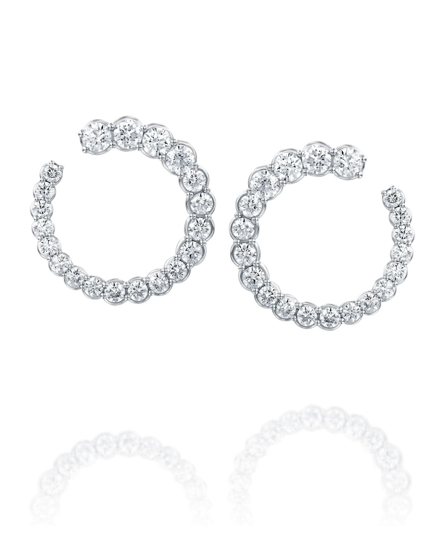 5.55CT NATURAL ROUND BRILLIANT GRADUATED DIAMONDS HOOP EARRINGS 9.10G 18K WHITE GOLD