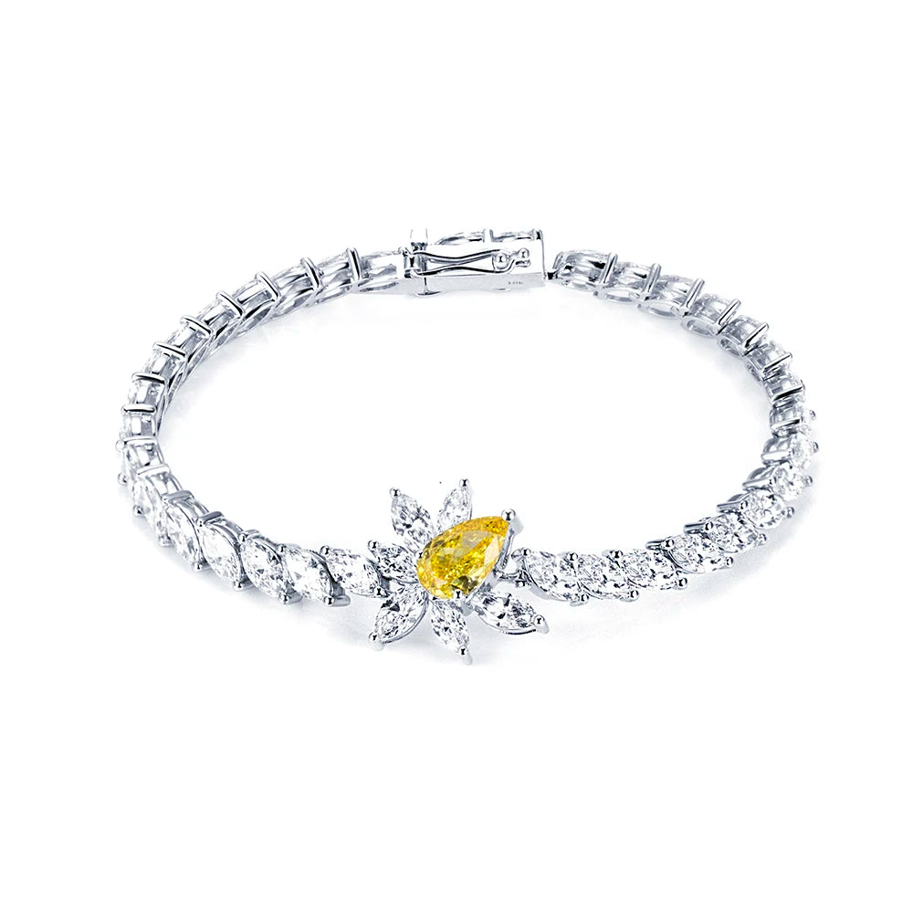 PEAR CUT MULTI STONE LAB DIAMOND STATION BRACELET | 18K GOLD