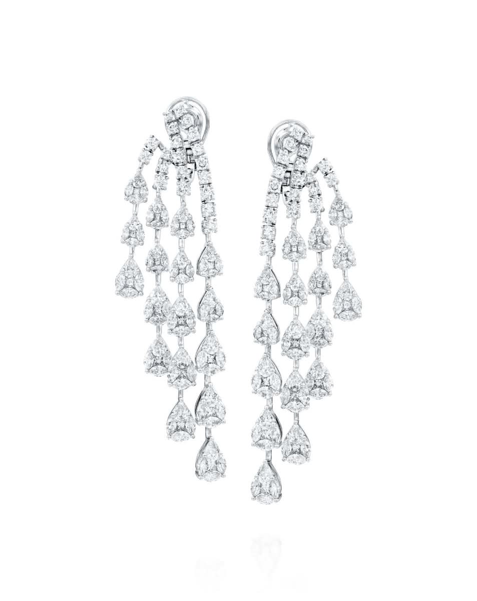 10.56CT NATURAL PEAR CUT DIAMONDS TIERED DROP EARRINGS | 24.30G 18K WHITE GOLD