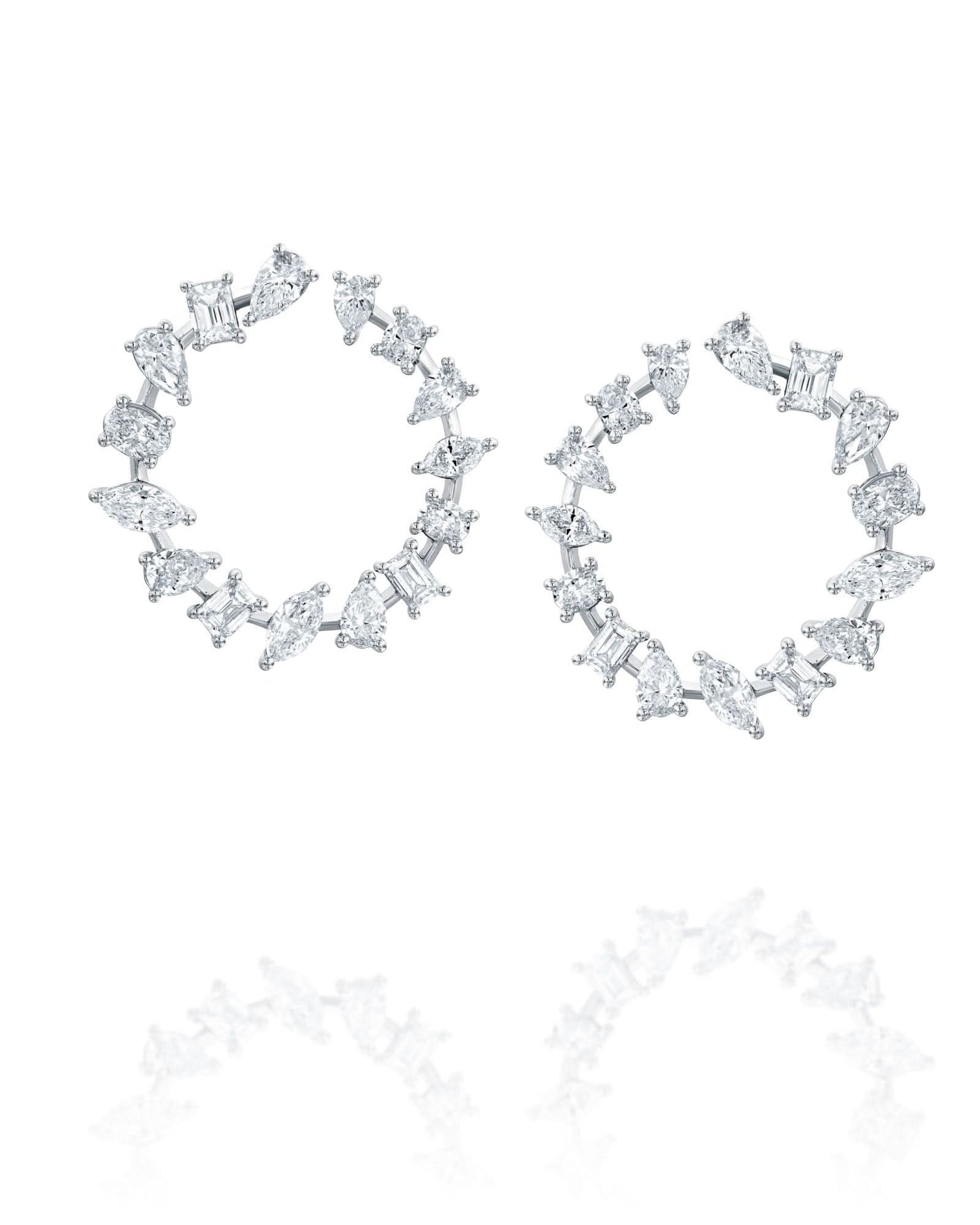 5.74CT NATURAL MULTI-SHAPE DIAMONDS HOOP EARRINGS | 9.30G 18K YELLOW GOLD