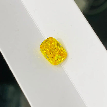 3.55 CARAT FANCY VIVID YELLOW CUSHION CUT LAB GROWN DIAMOND | IGI CERTIFIED