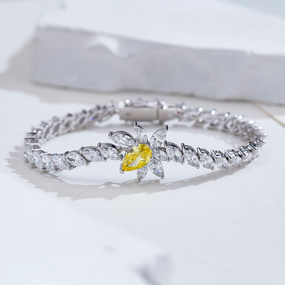 PEAR CUT MULTI STONE LAB DIAMOND STATION BRACELET | 18K GOLD