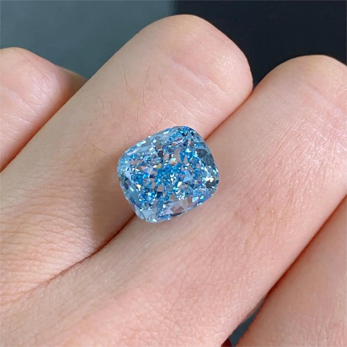 5.83 CARAT ELONGATED BLUE VIVID CUSHION CUT DIAMOND | IGI CERTIFIED