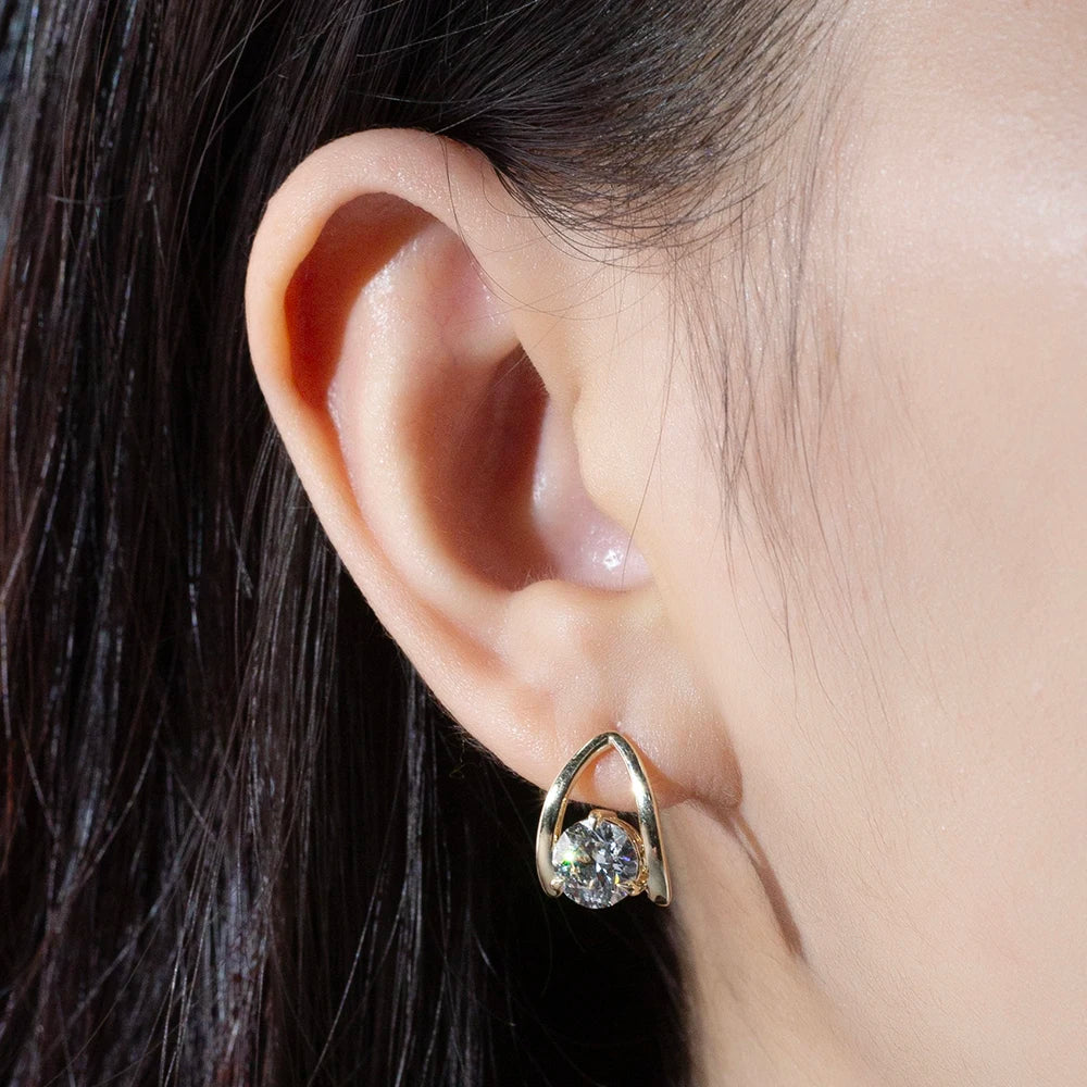 THE RADIANT HALO STUDS | 2-4CT LAB GROWN DIAMONDS | 14-18K