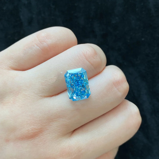8.52 Carat Fancy Vivid Blue Radiant Cut Lab Diamond - IGI Certified