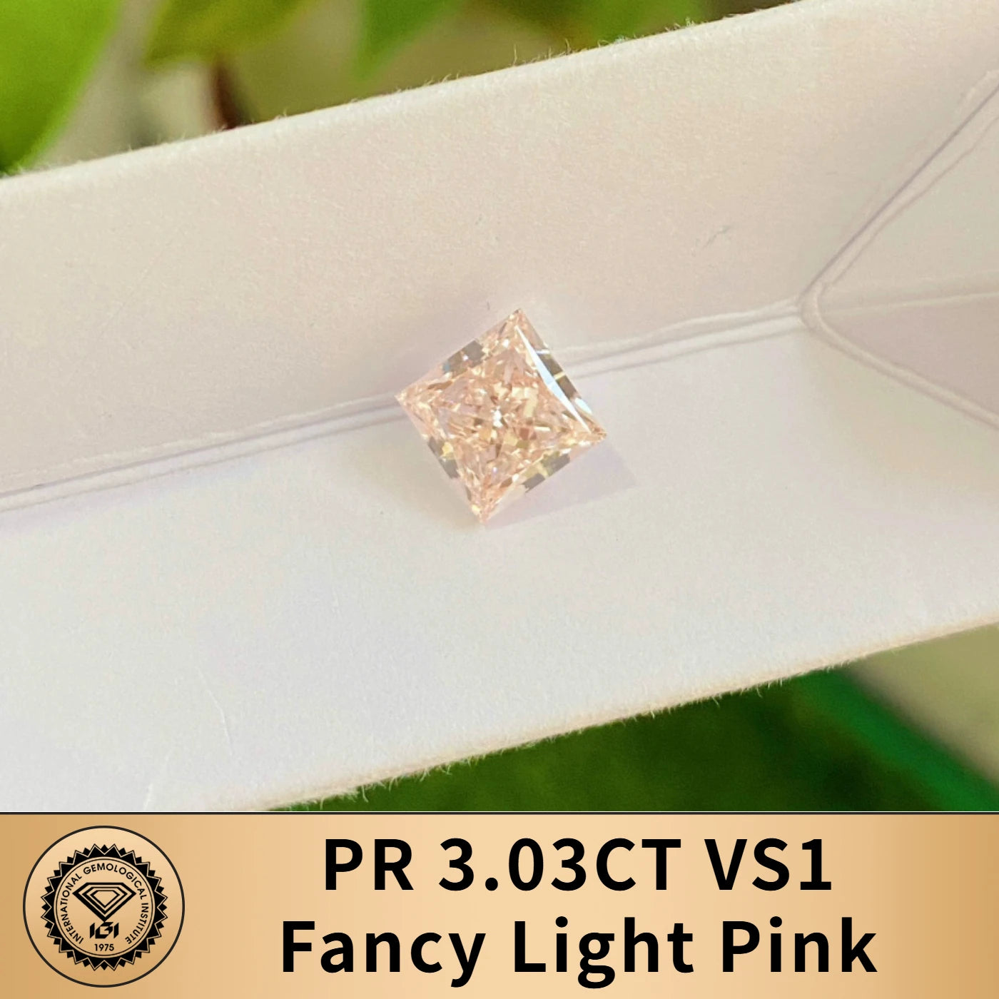 FANCY VIVID PINK LAB GROWN DIAMONDS | 1CT - 4CT | IGI CERTIFIED