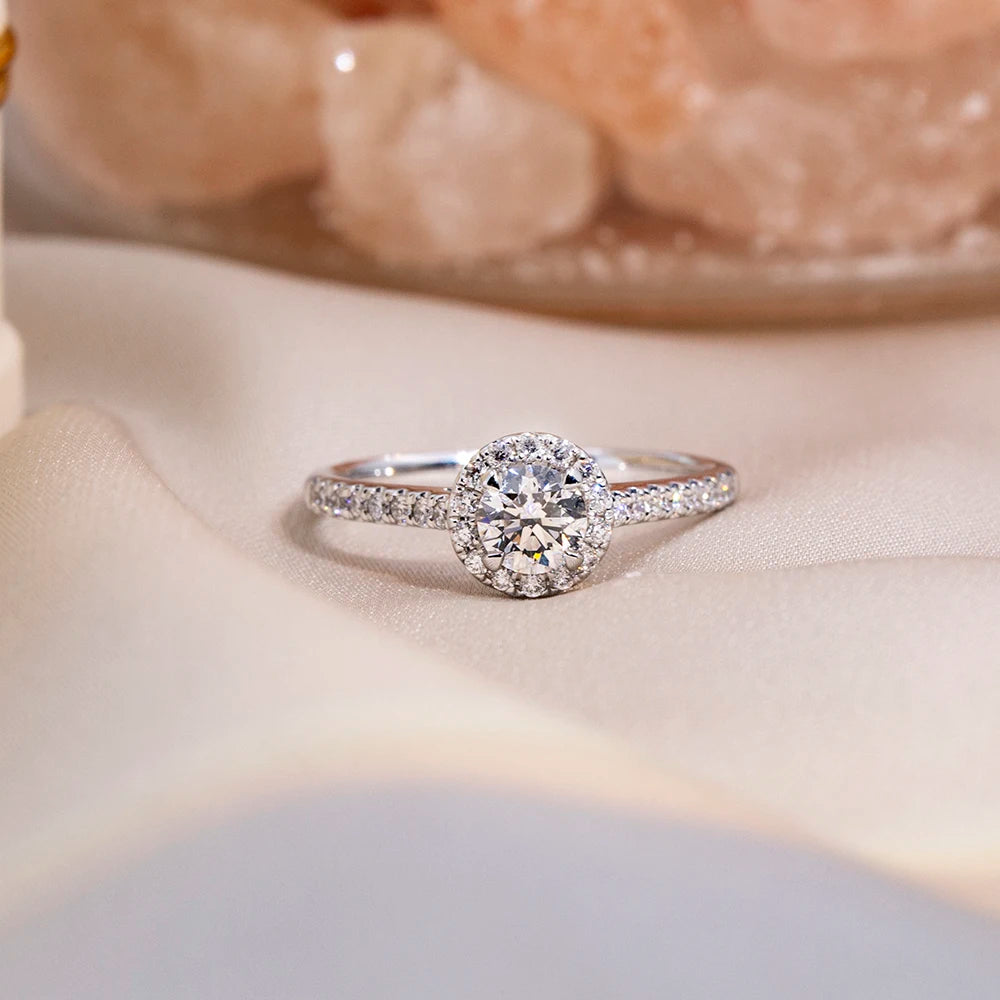 2.5 CARAT ROUND BRILLIANT LAB GROWN DIAMONDS SOLITAIRE RING | 18K WHITE GOLD