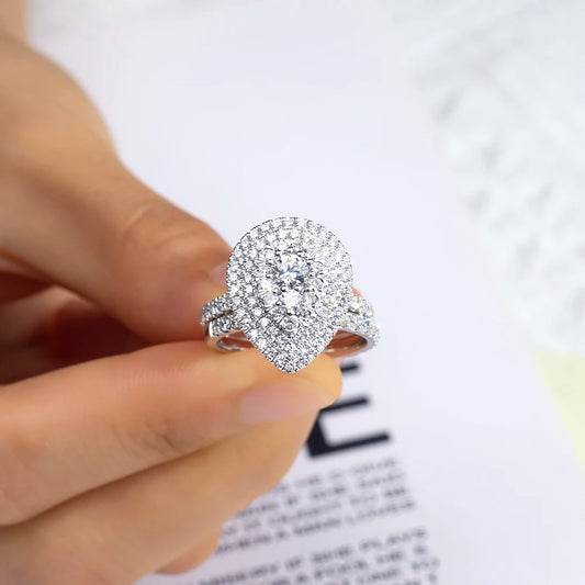 LUXURY FASHION DESIGN LAB GROWN DIAMOND ENGAGEMENT RING | 18K GOLD